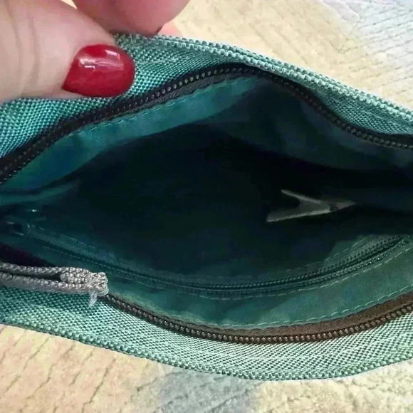 Dankine cross body green/ blue - Picture 2 of 8